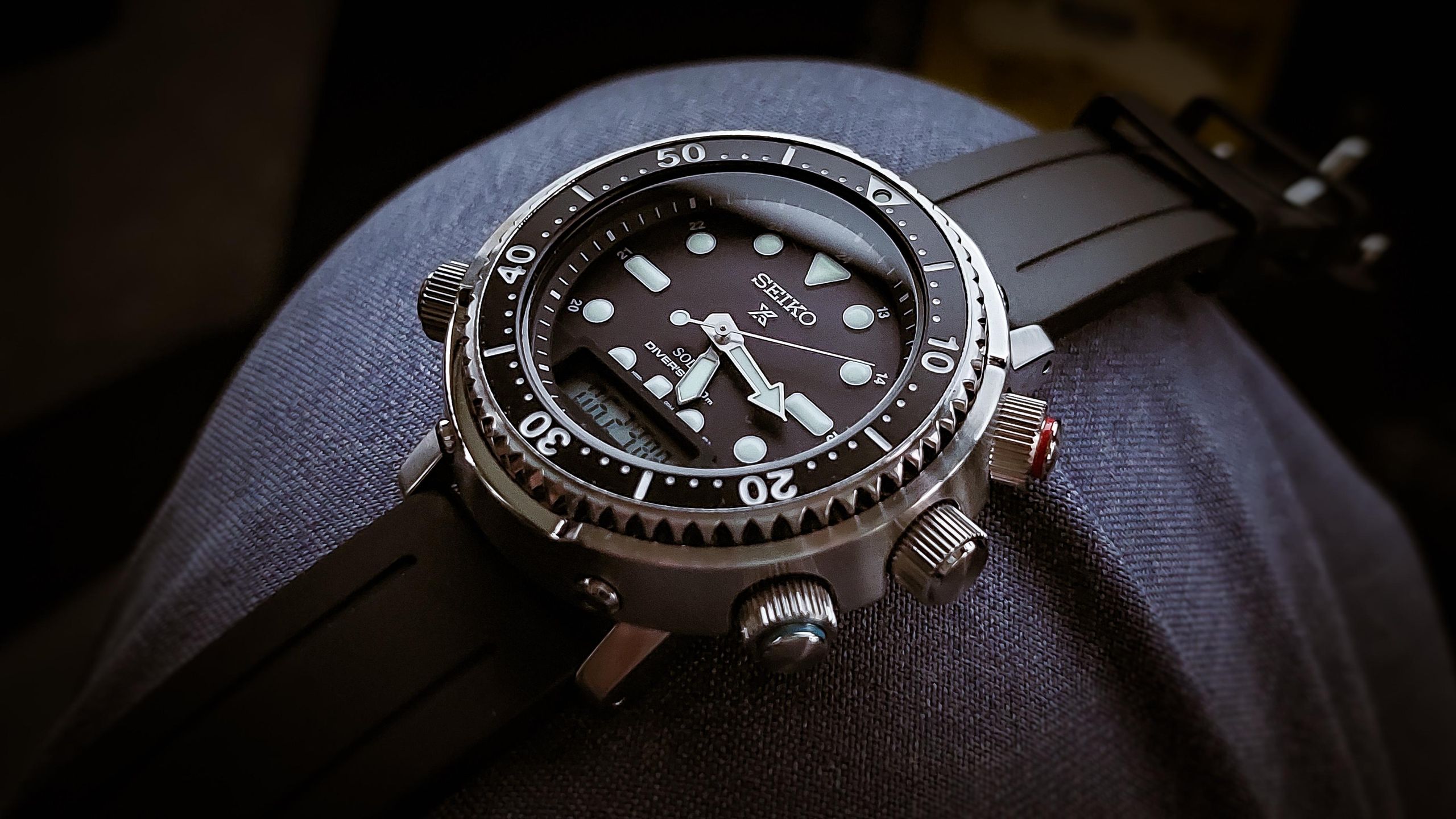 The Seiko Prospex SNJ033, A watch that wears a lot better than