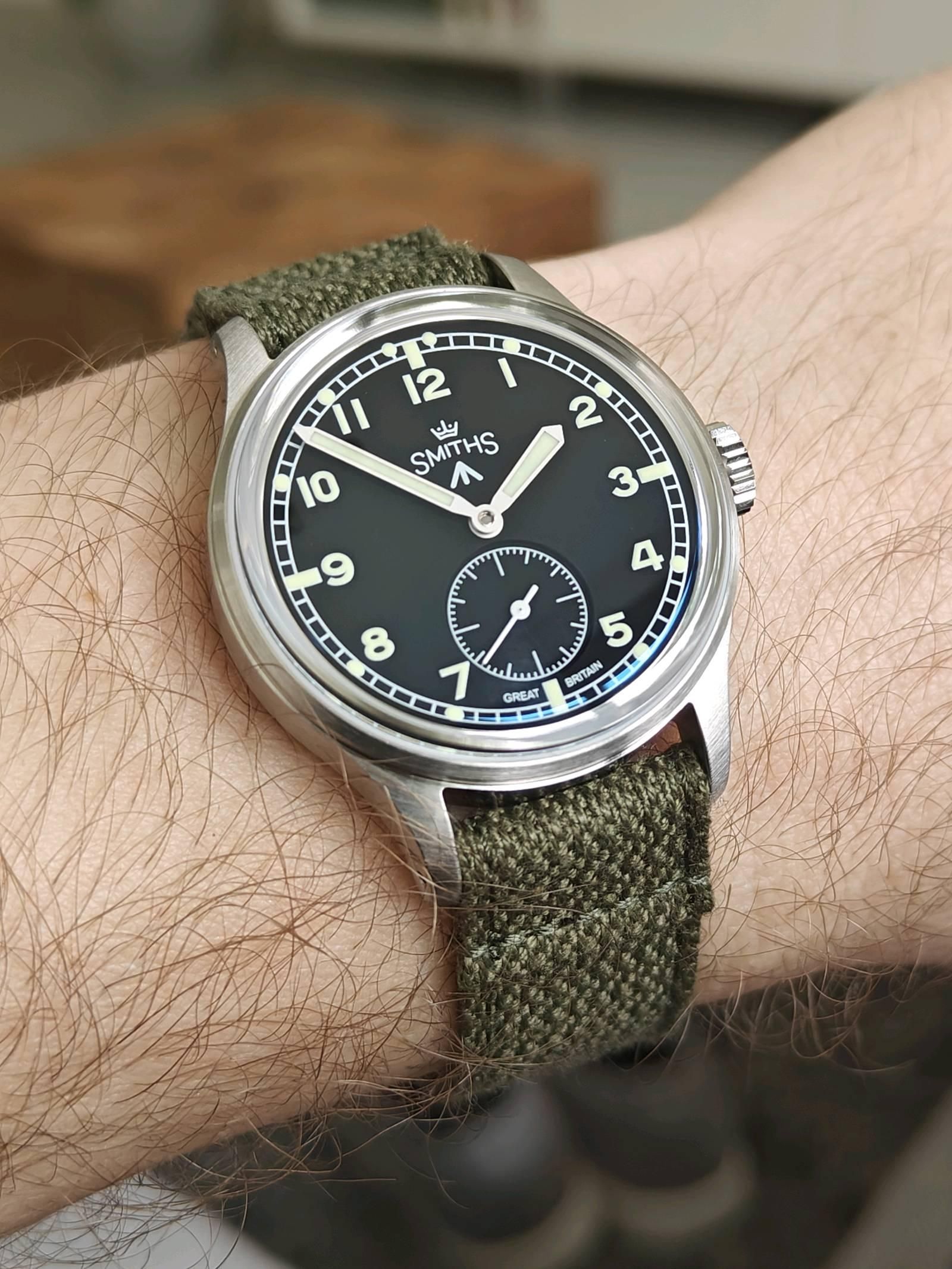 Smiths Dirty Dozen WWW PRS-59 | WatchCrunch