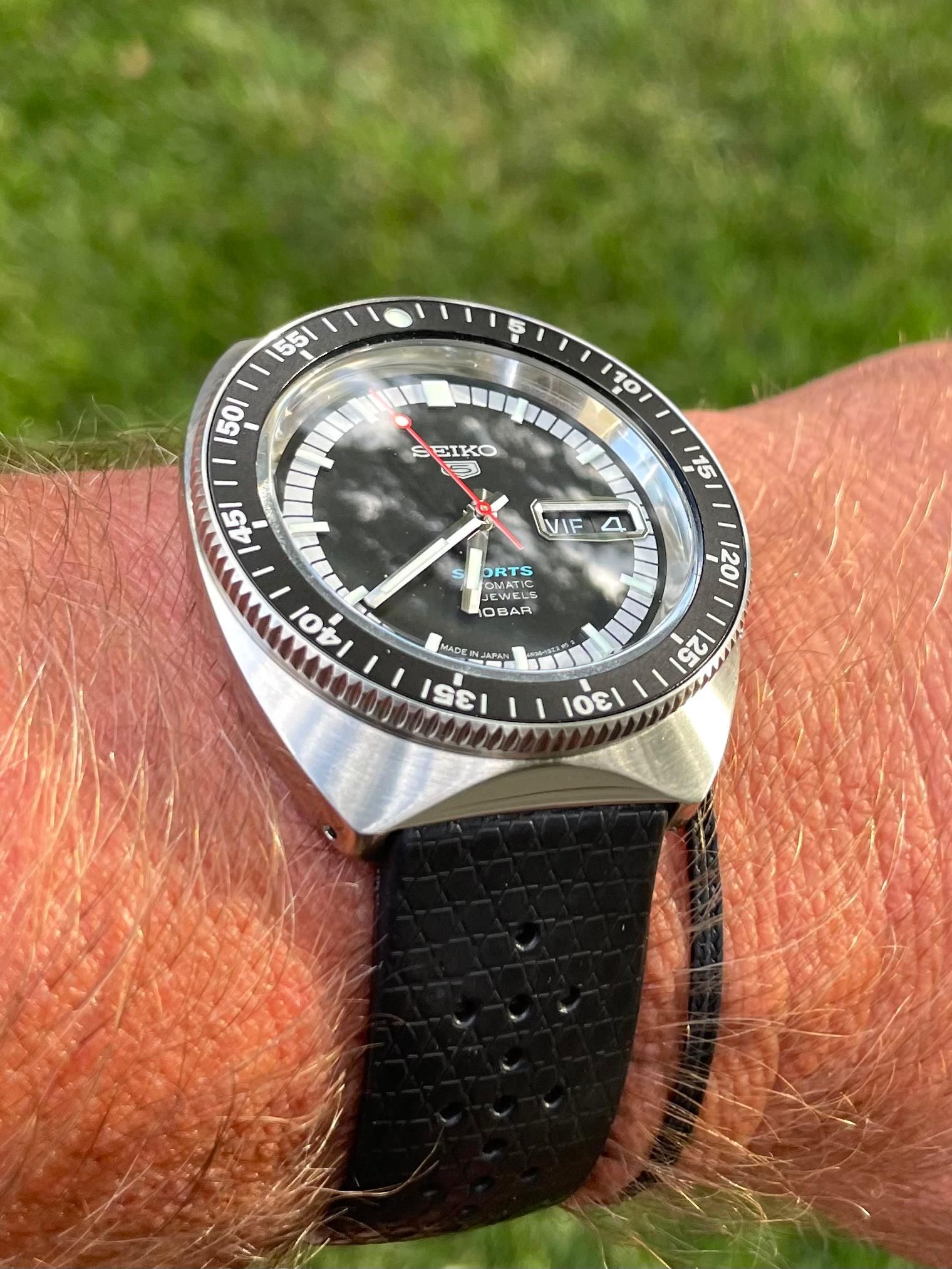 Seiko 5 Sports SRPK17 55th anniversary, a versatile and fun