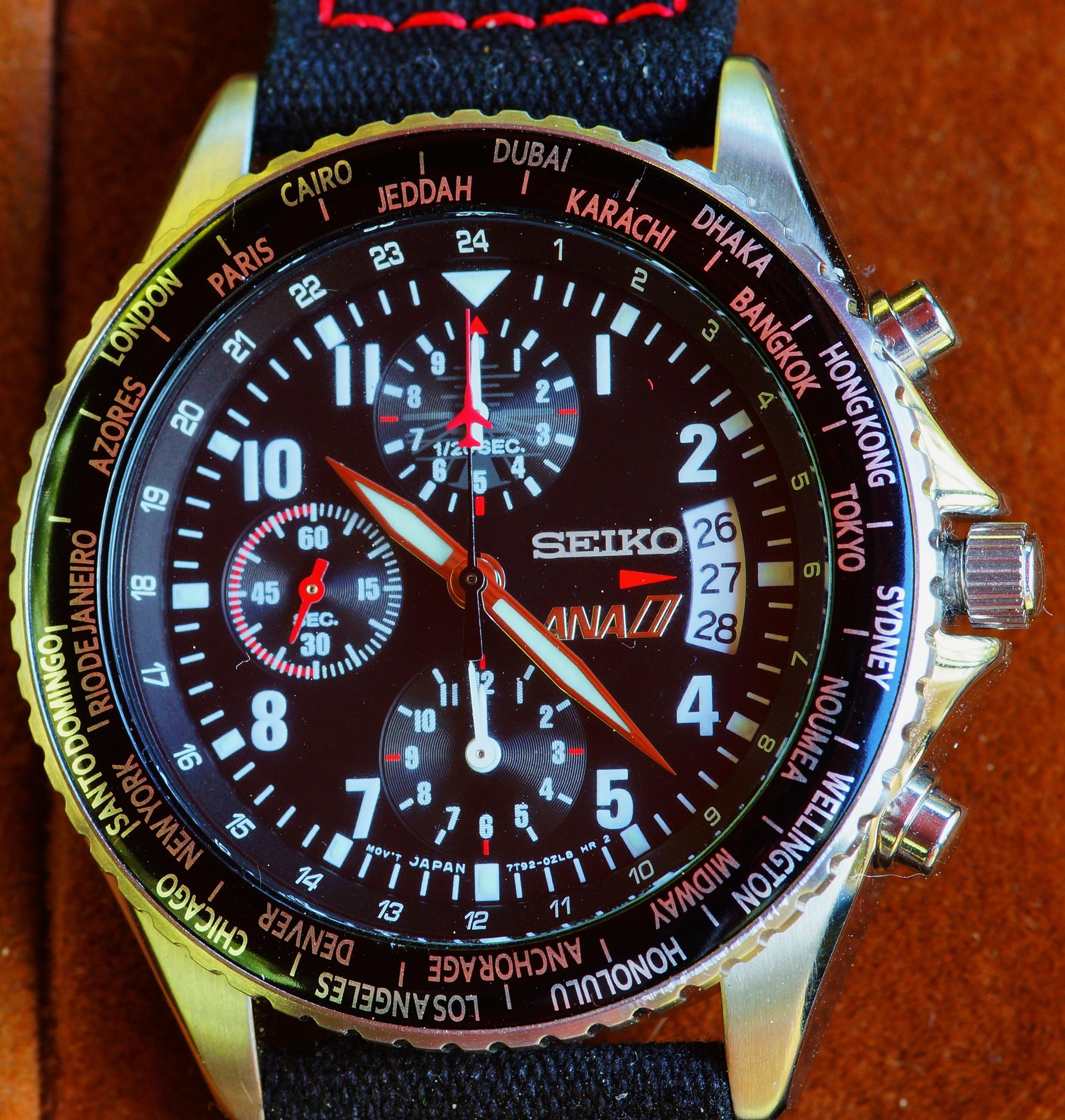 SEIKO 7T92-0VG0 ANA Chronograph | WatchCrunch