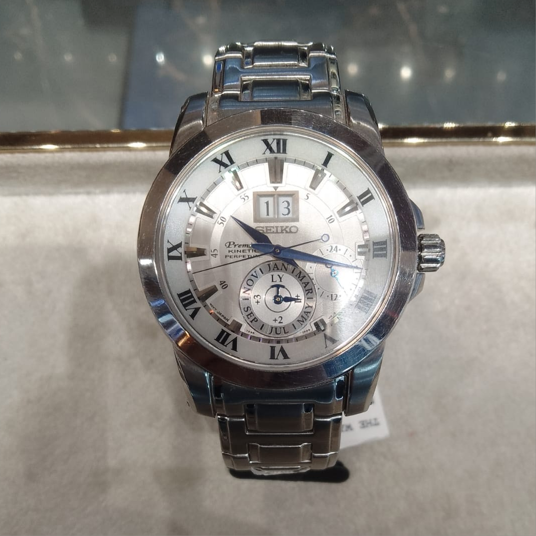 Seiko Premier Kinetic Worth a Buy in 2024? | WatchCrunch