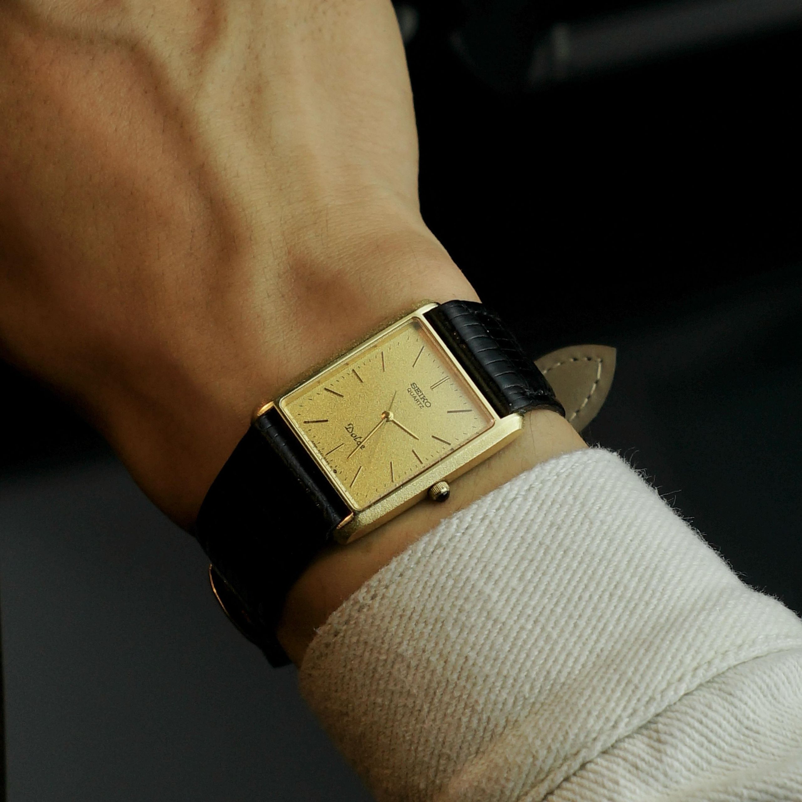 VINTAGE 1984 SEIKO DOLCE TANK – REF. 9521-5090 | WatchCrunch