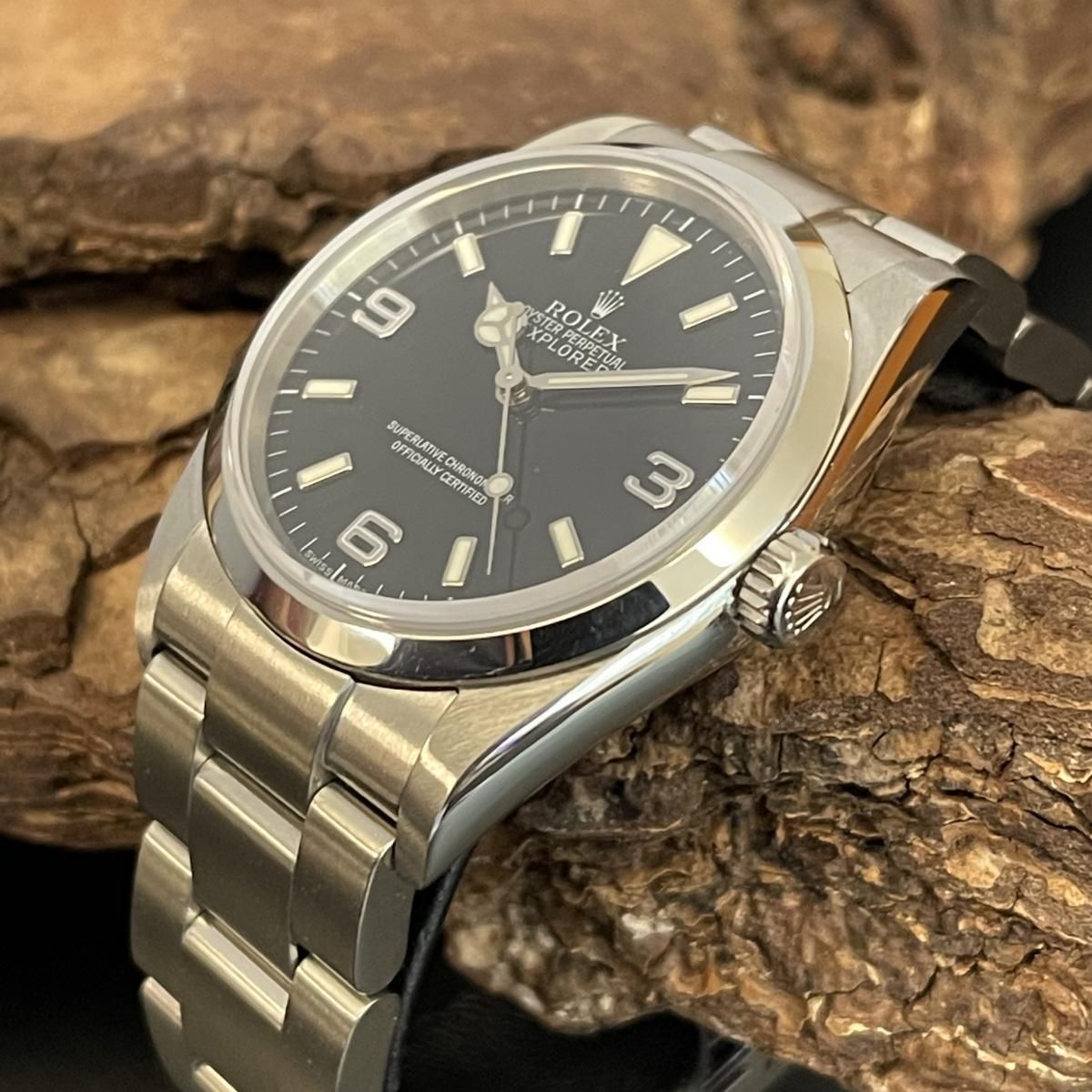 Rolex Explorer 114270 Series Difference | WatchCrunch