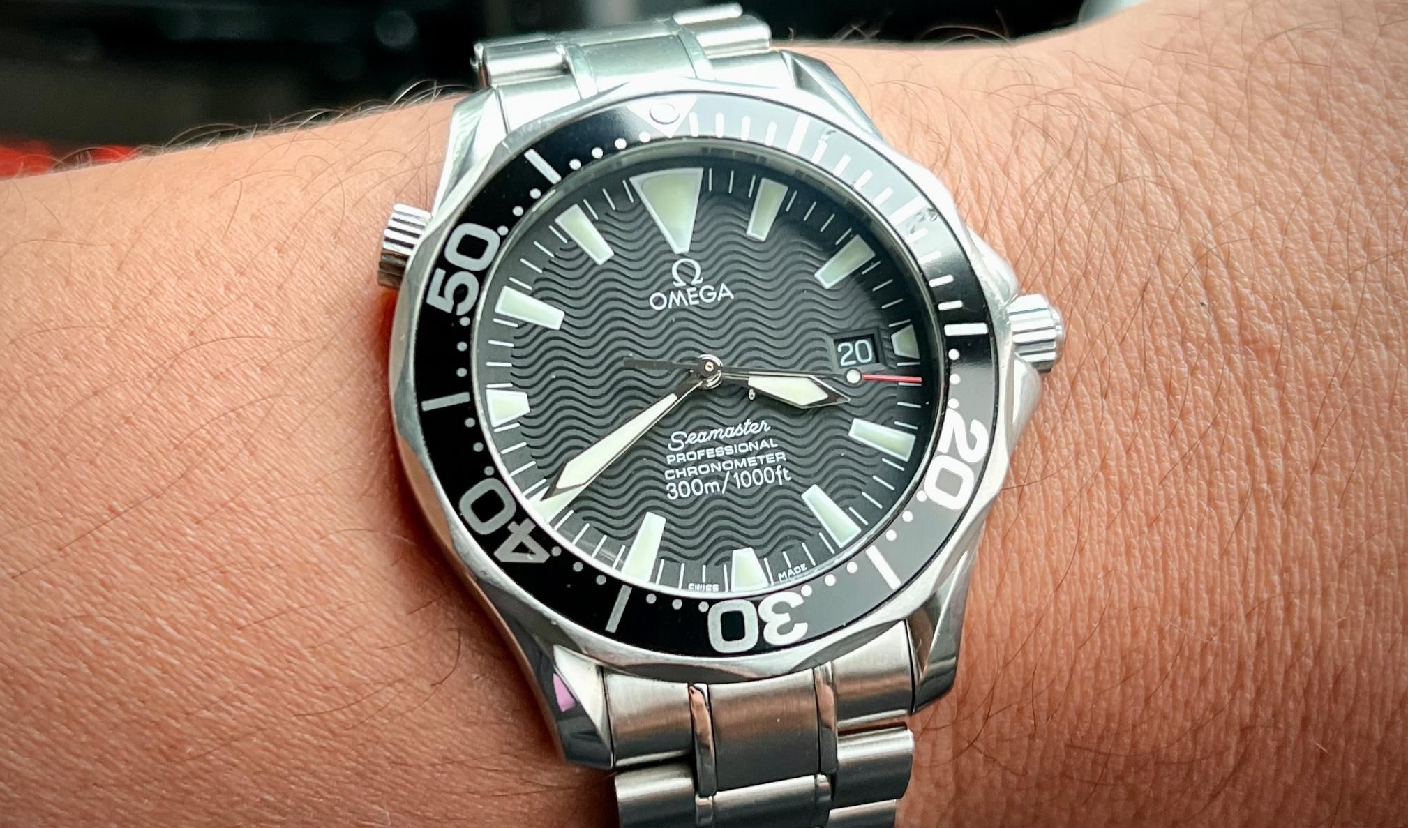 Review - Omega Seamaster Profesional 2254.50.00 “Peter Blake” | WatchCrunch