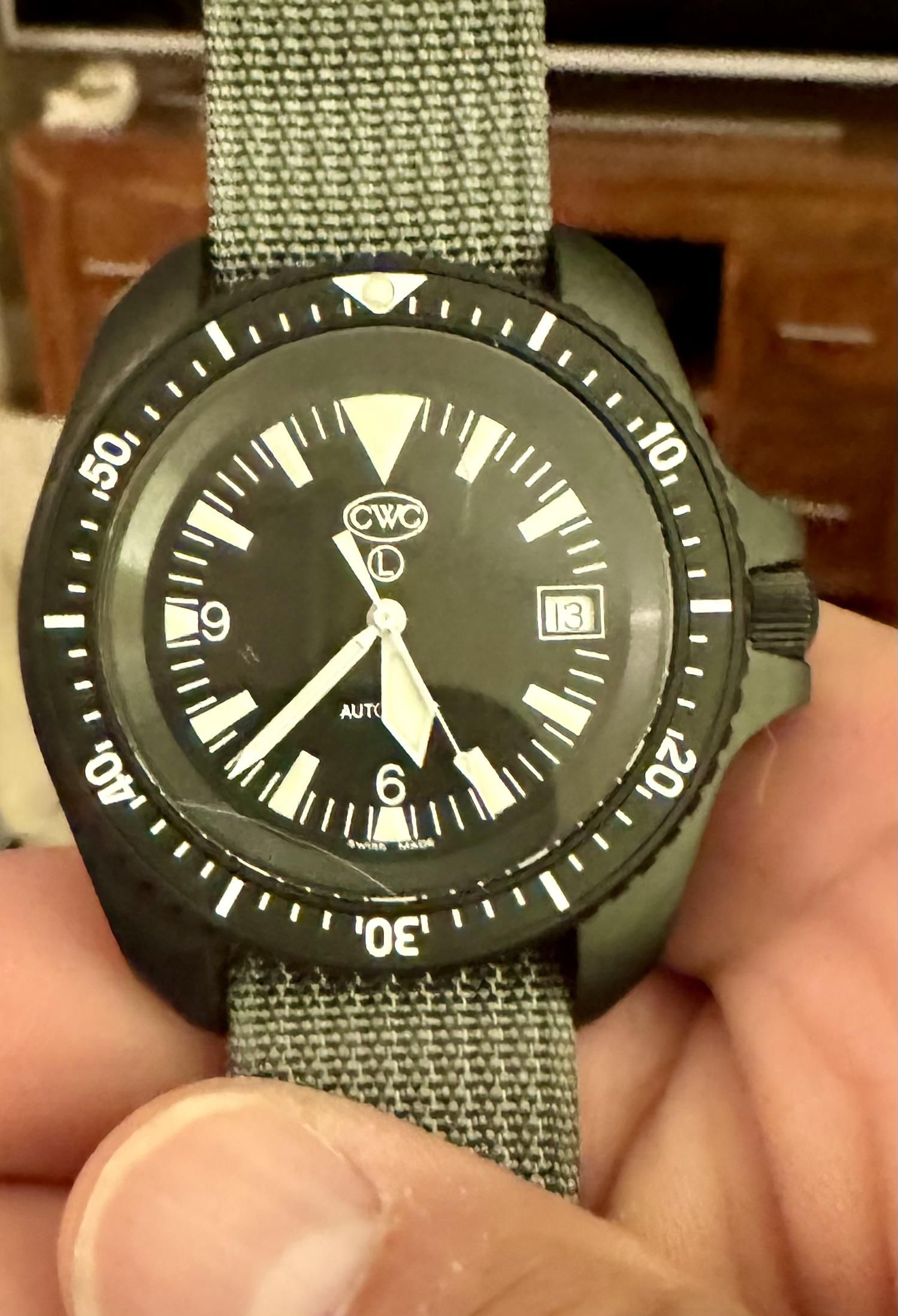 New CWC RN auto diver SF300 | WatchCrunch