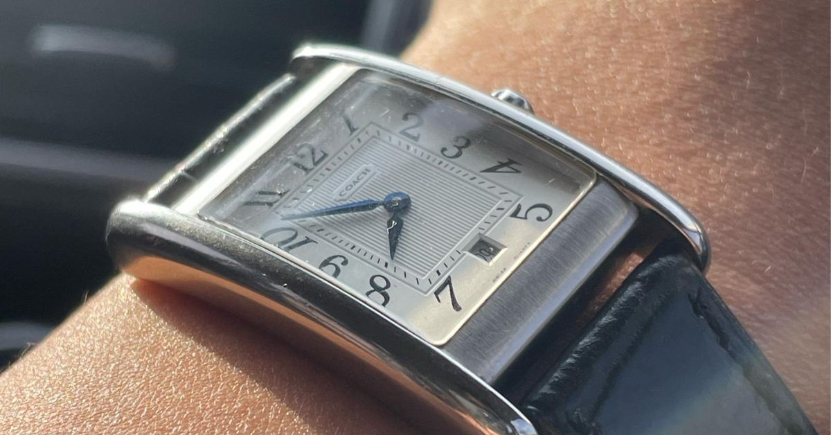 A Budget Americaine: the Coach W502B | WatchCrunch