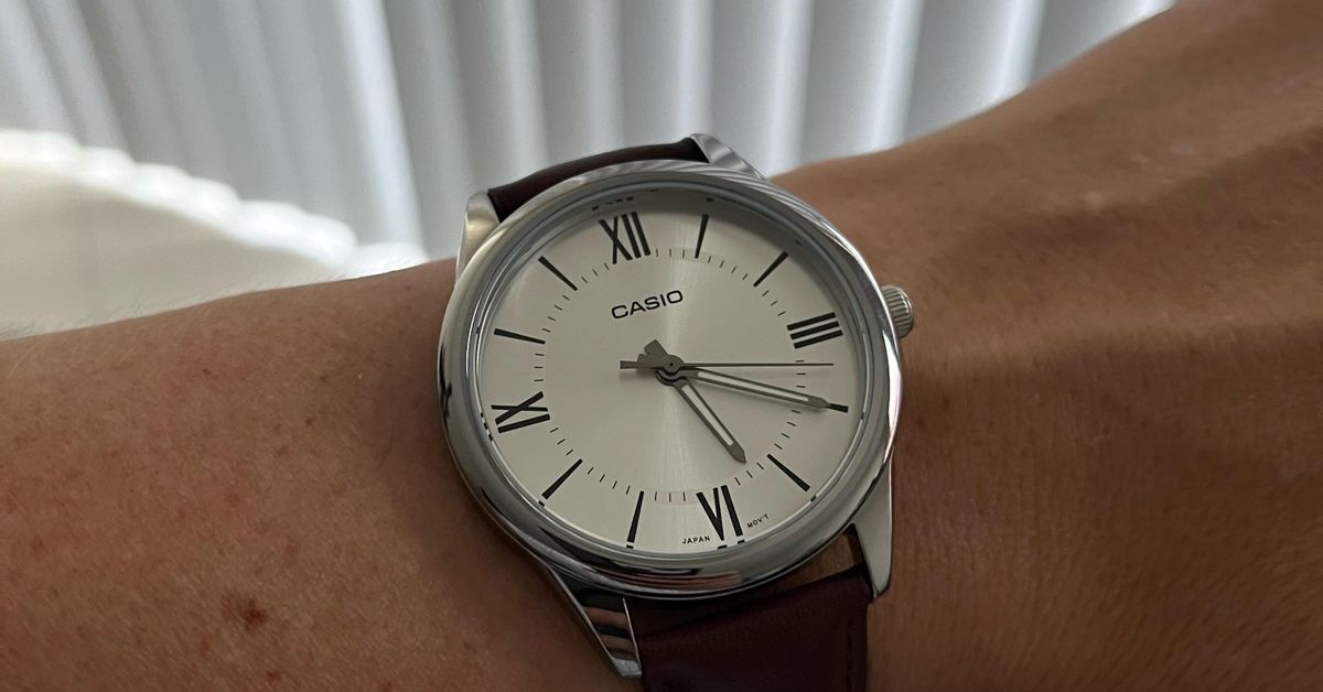 Orologio Casio MTP-V005L-7B, Elegante E Robusto, Cinturino In Pelle, Quadrante Bianco, Meccanismo Al Quarzo - 2