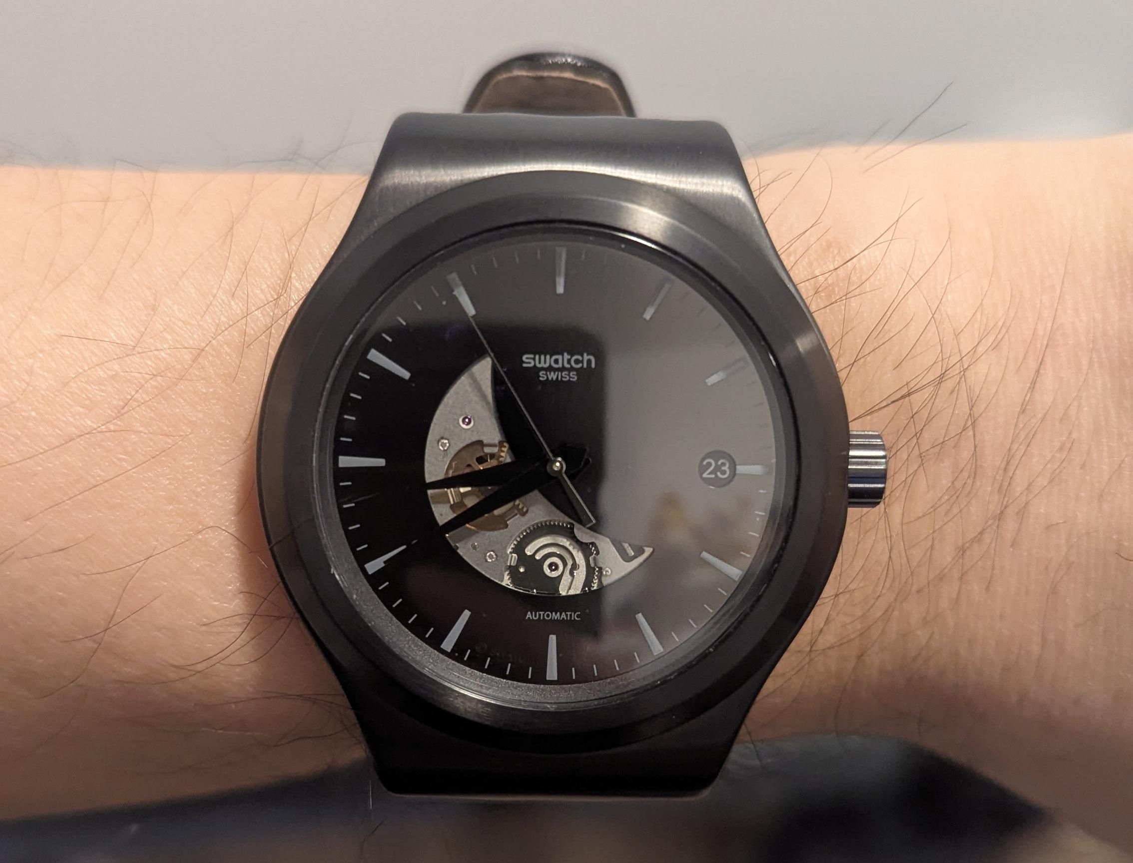 Swatch SISTEM PILOTE | WatchCrunch