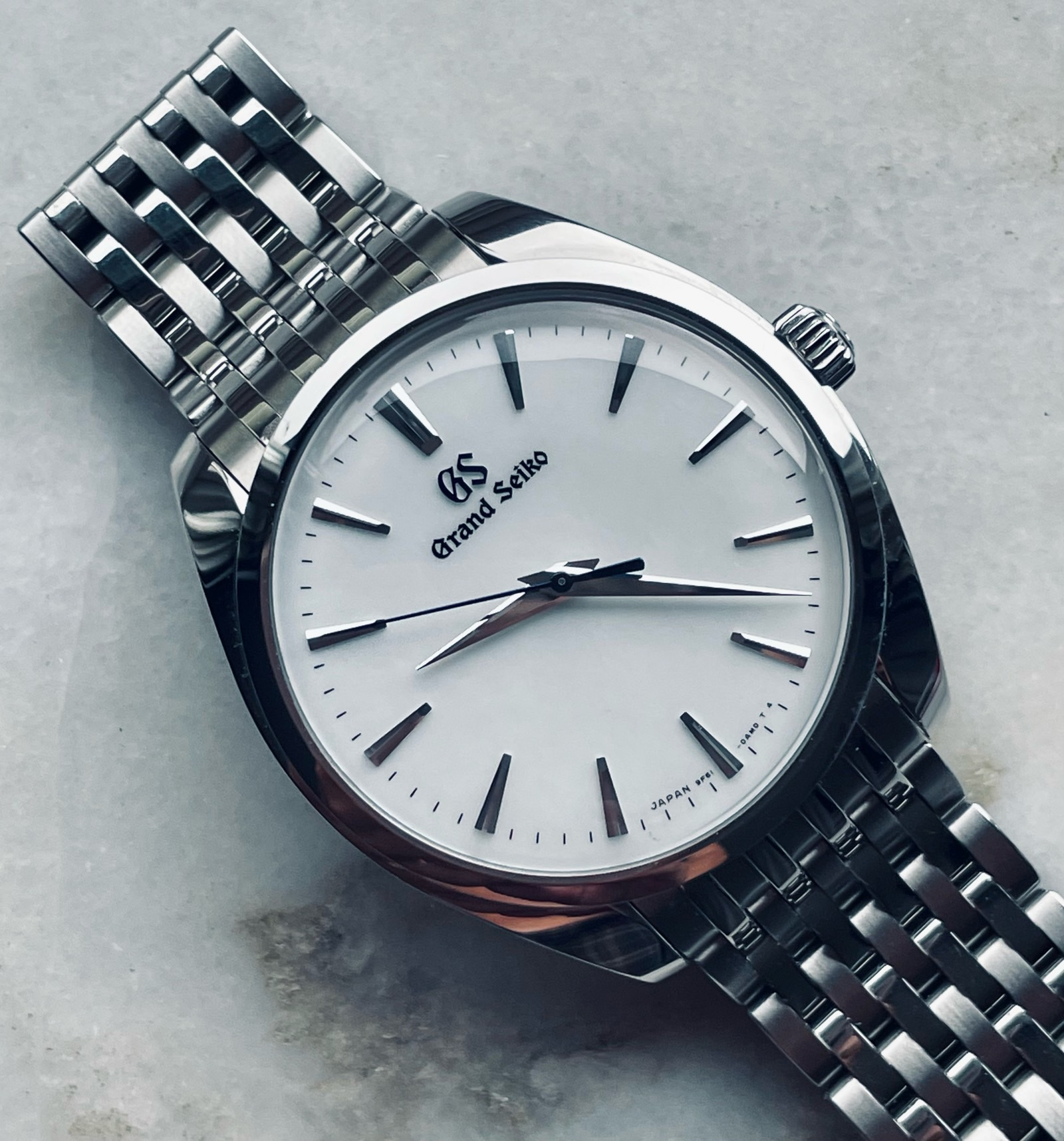Grand Seiko SBGX333 review | WatchCrunch