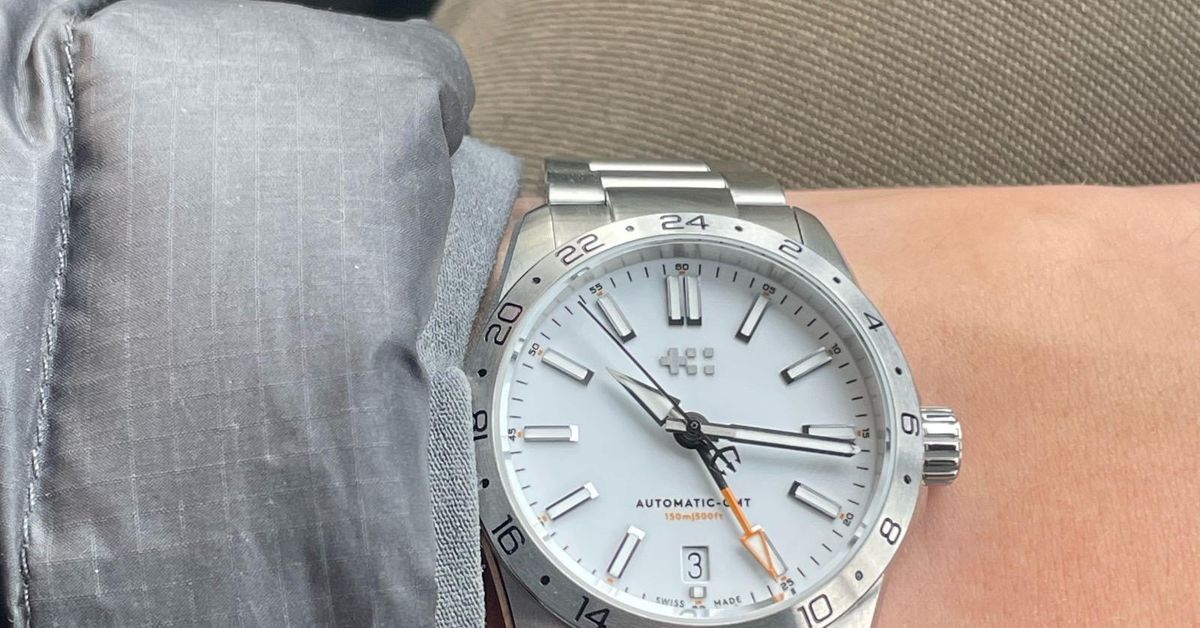 CW C63 Sealander GMT 36 | WatchCrunch