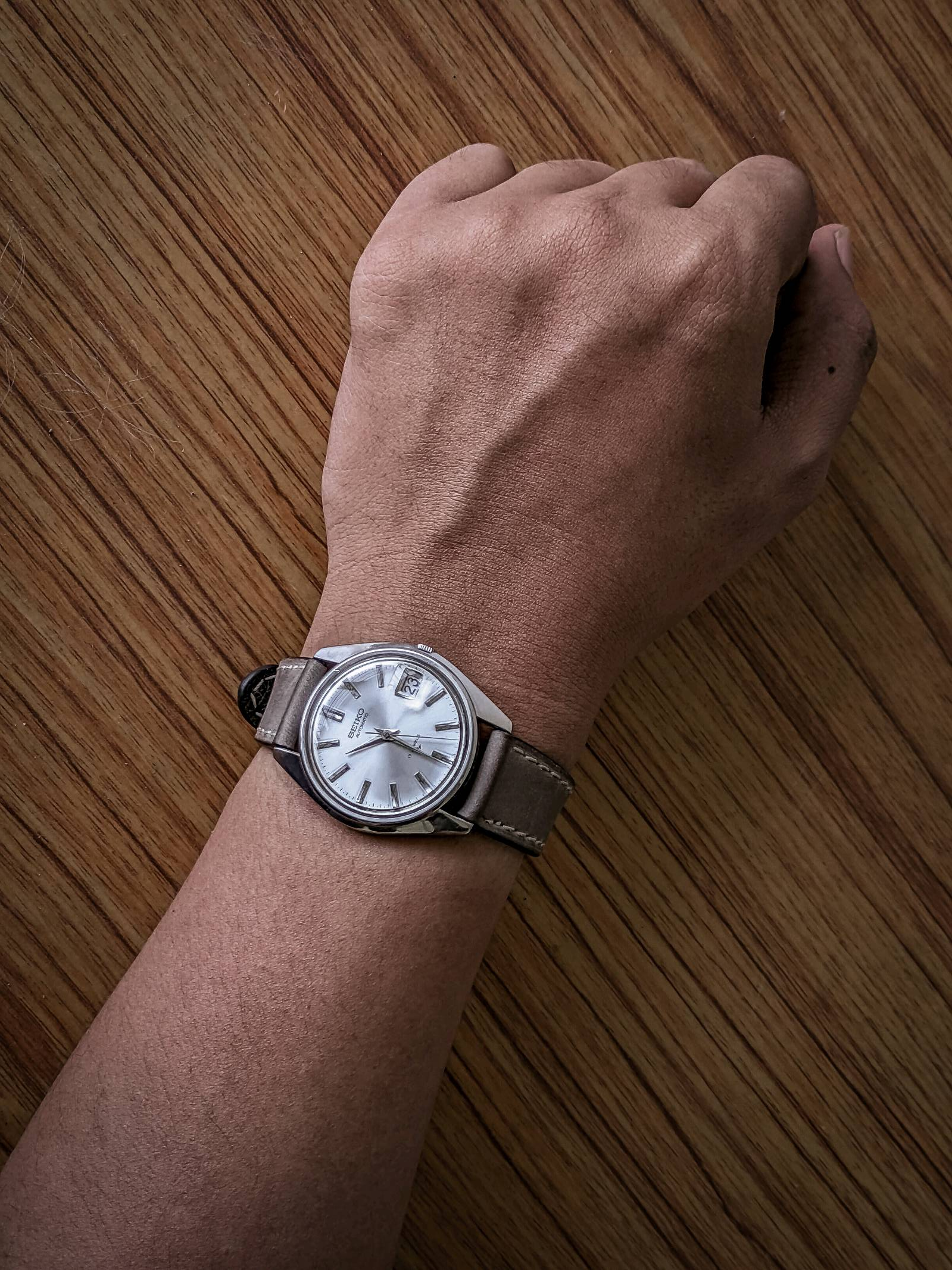 【美品】SEIKO Automatic 7005-8000 稼働品 Seiko Automatic 7005-8000 Price as of May 2026 | WatchCharts