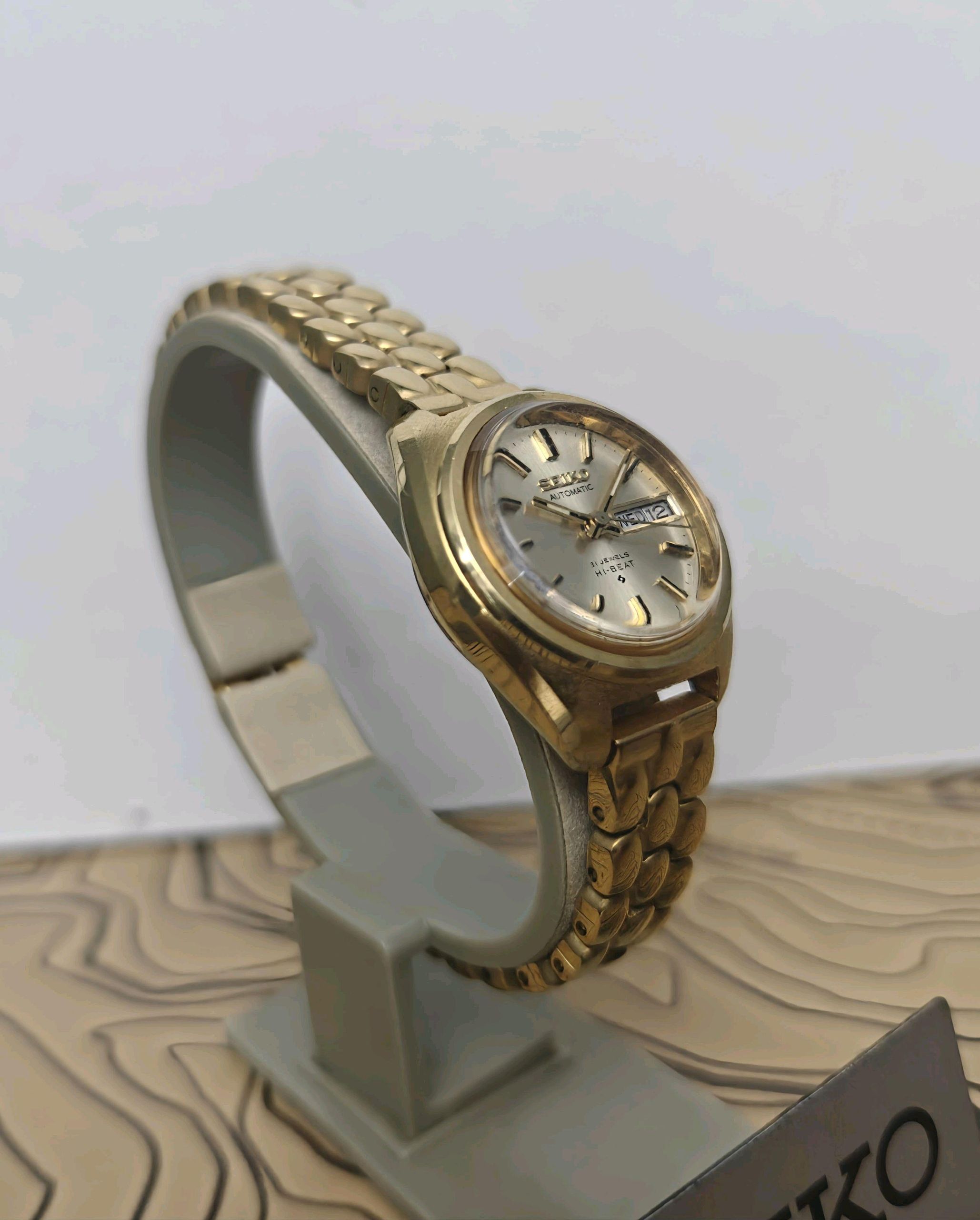 Seiko 2706-0020 — A Compact Hi-Beat Piece from the 