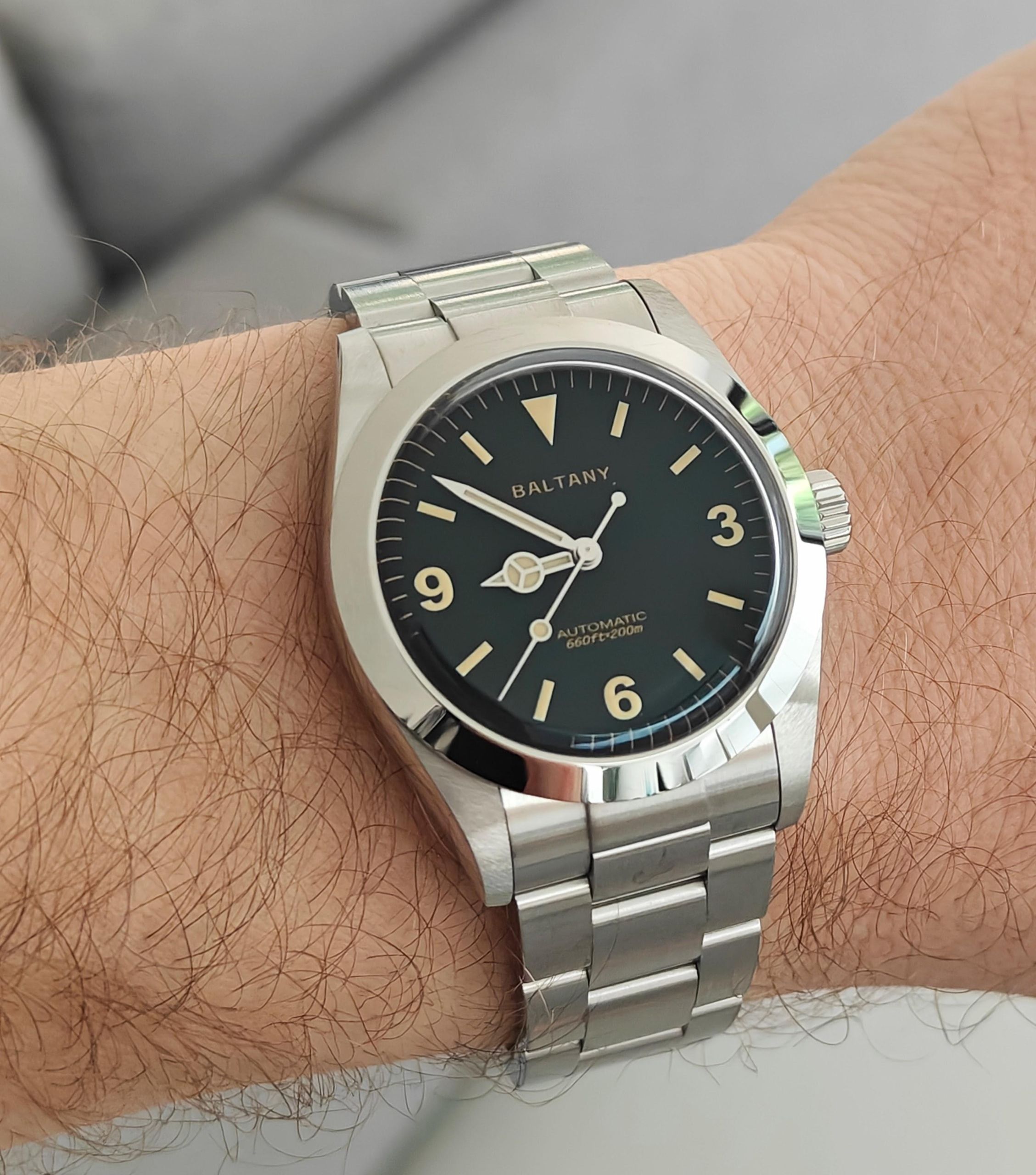Baltany S4066AB 1963 'Explorer' Impressive | WatchCrunch