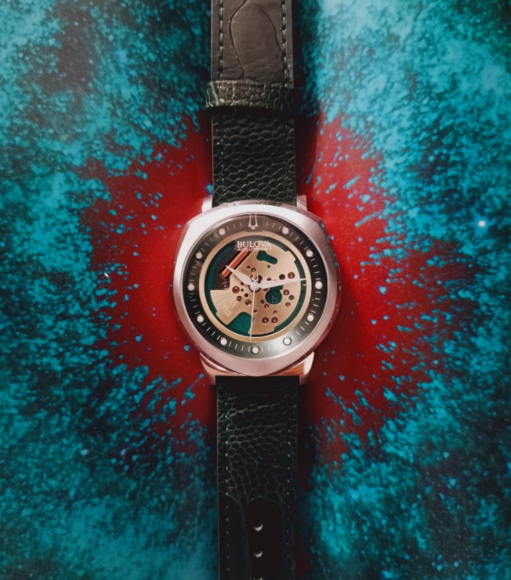 Bulova Accutron 2 Alpha Review | WatchCrunch