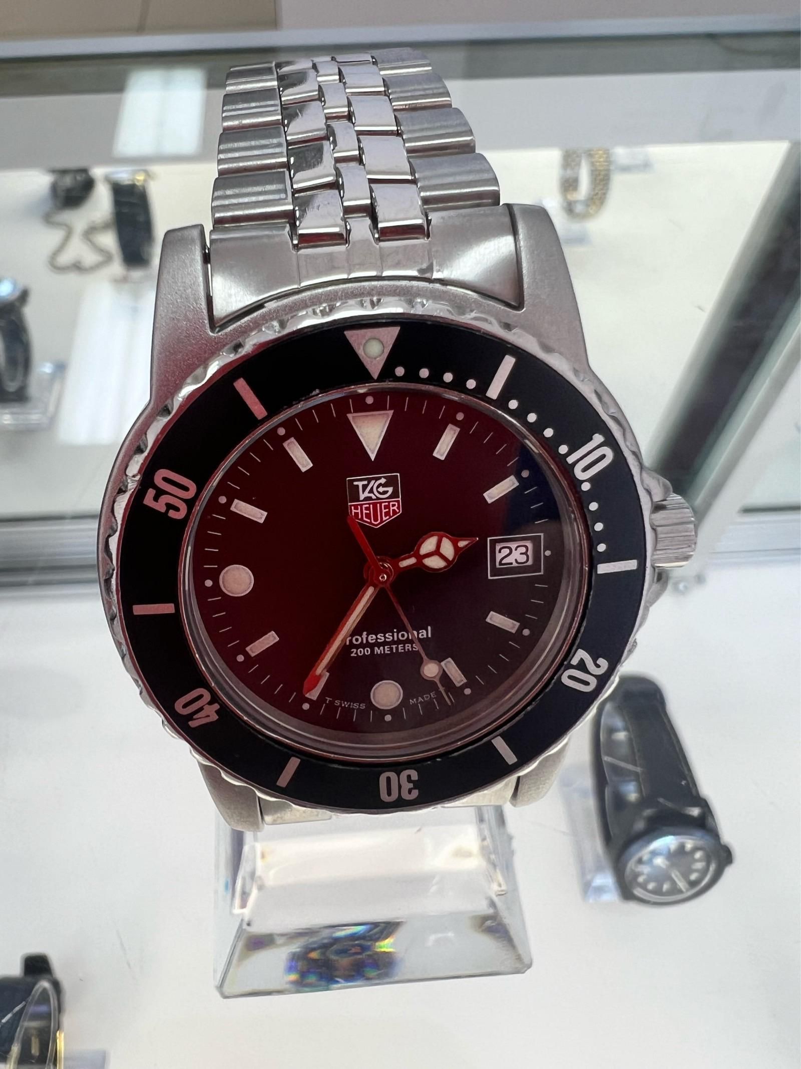 TAG Heuer Professional 200 Meters | WatchCrunch