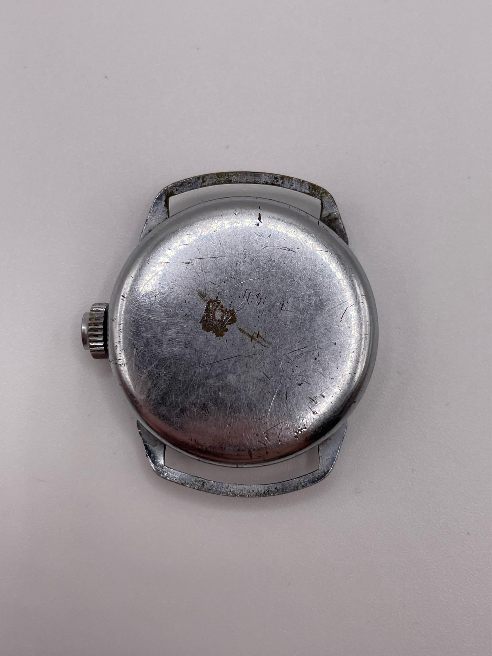 Can anyone help identify this watch? | WatchCrunch