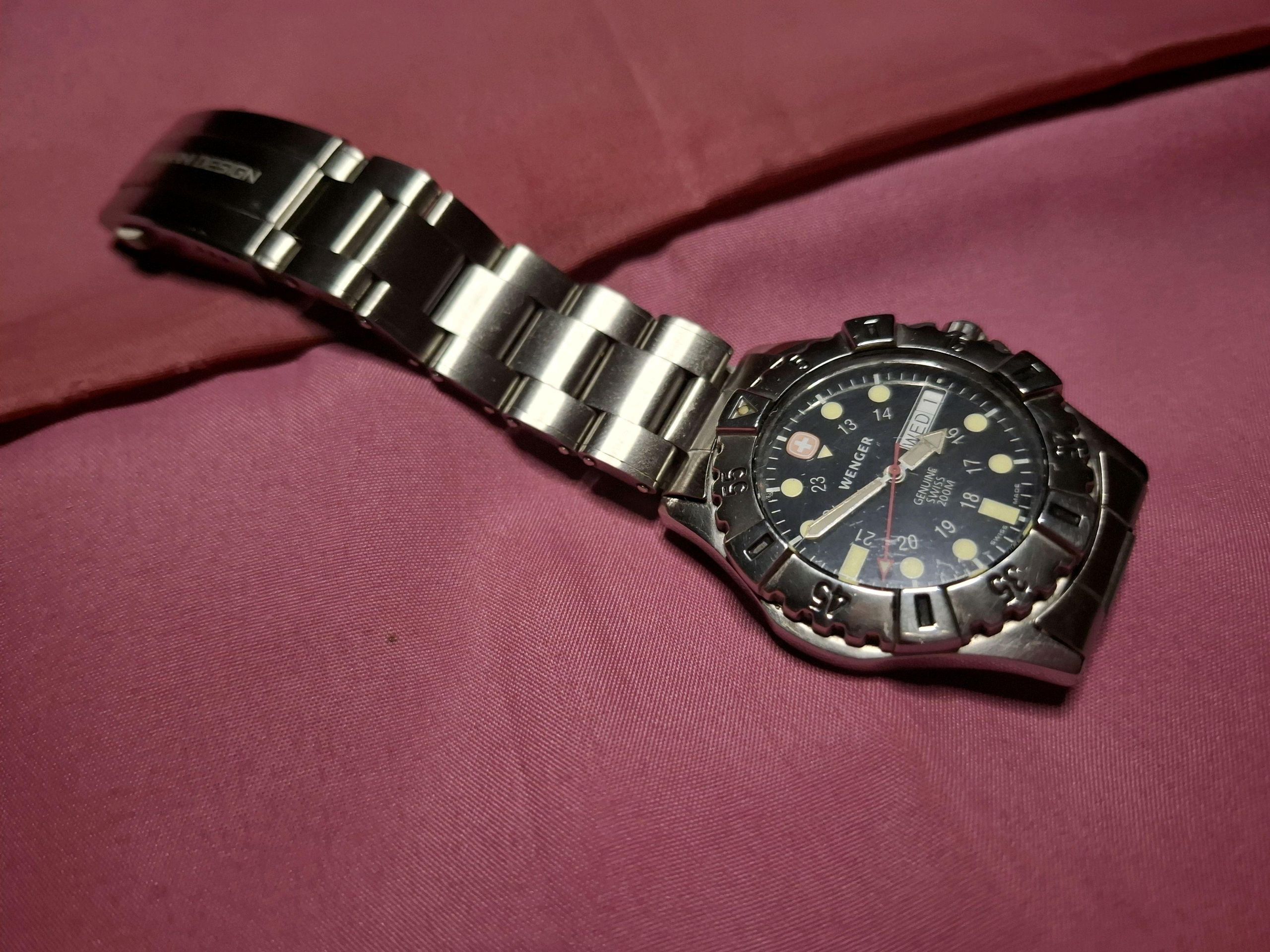 Wenger 096.0674 | WatchCrunch
