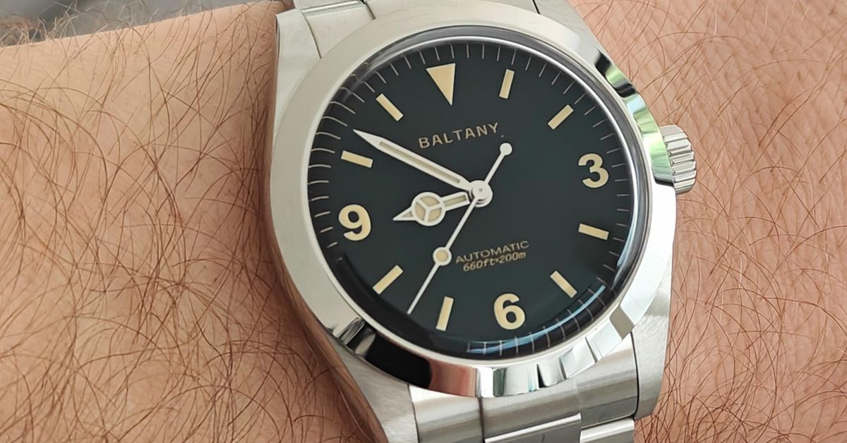 Baltany S4066AB 1963 'Explorer' Impressive | WatchCrunch
