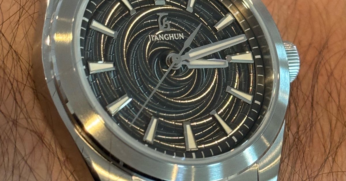 VTB1 ジャンク品 Jianghun Time Vortex: optical illusion dial | WatchCrunch