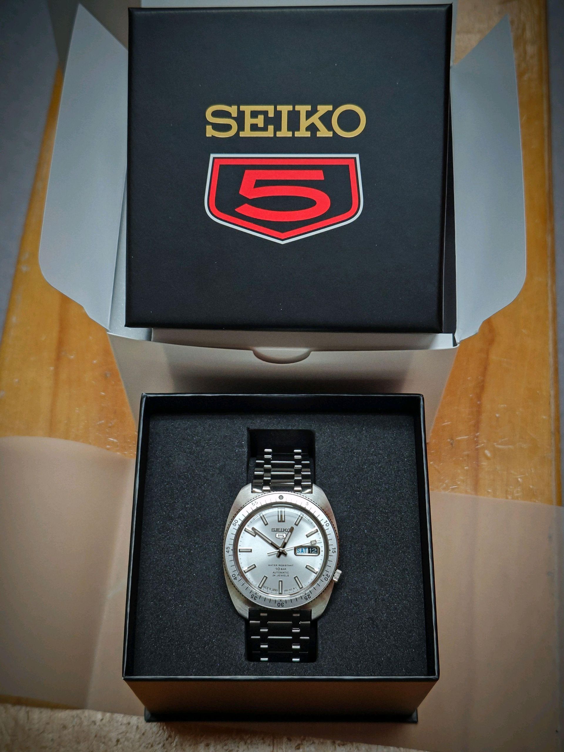 NWA: Seiko 5 SRPL91 'Gene Kranz' 🚀⌚ | WatchCrunch