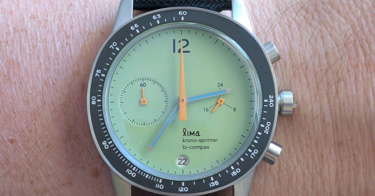 NWA Lima Kronosprinter in Vespa Green | WatchCrunch