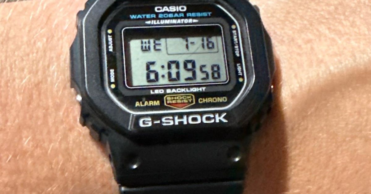 Casio G-Shock DW5600UE-1V | WatchCrunch