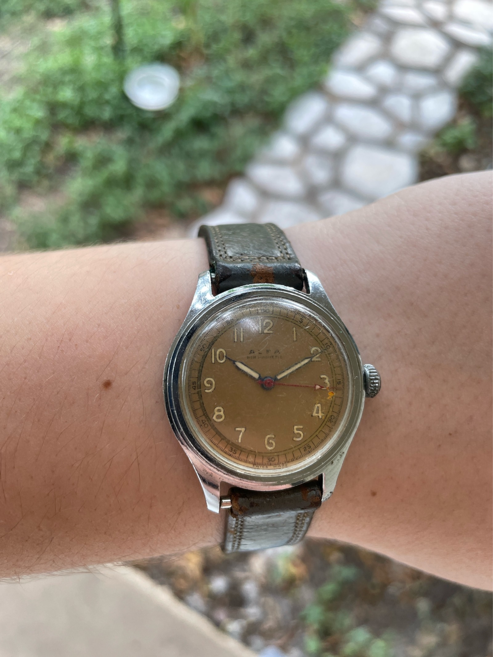 Can you help identify this watch? | WatchCrunch