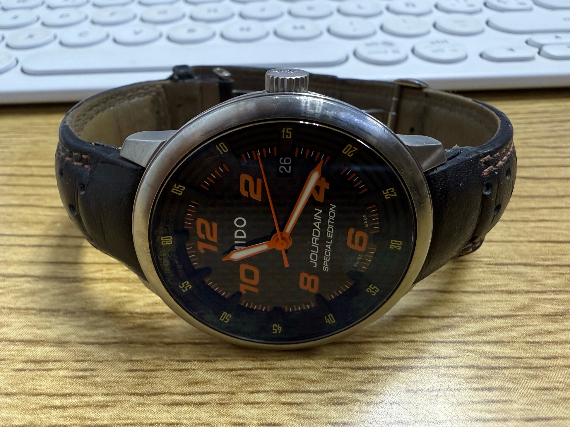 Mido Jourdain Special Edition | WatchCrunch