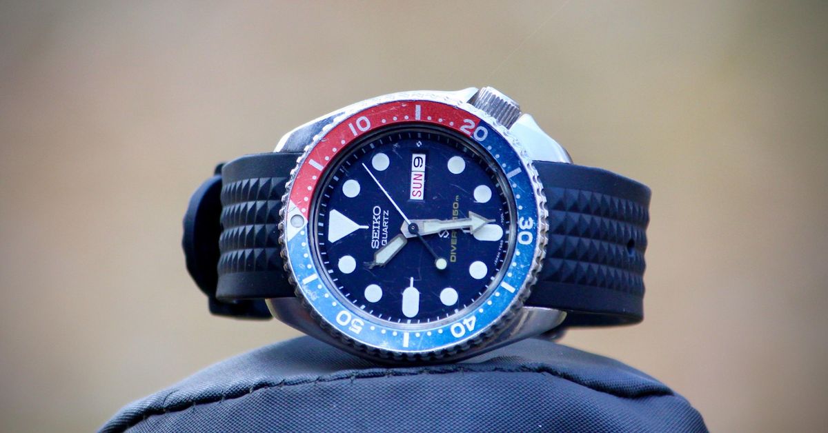 7548 Seiko “Slim Turtle” | WatchCrunch