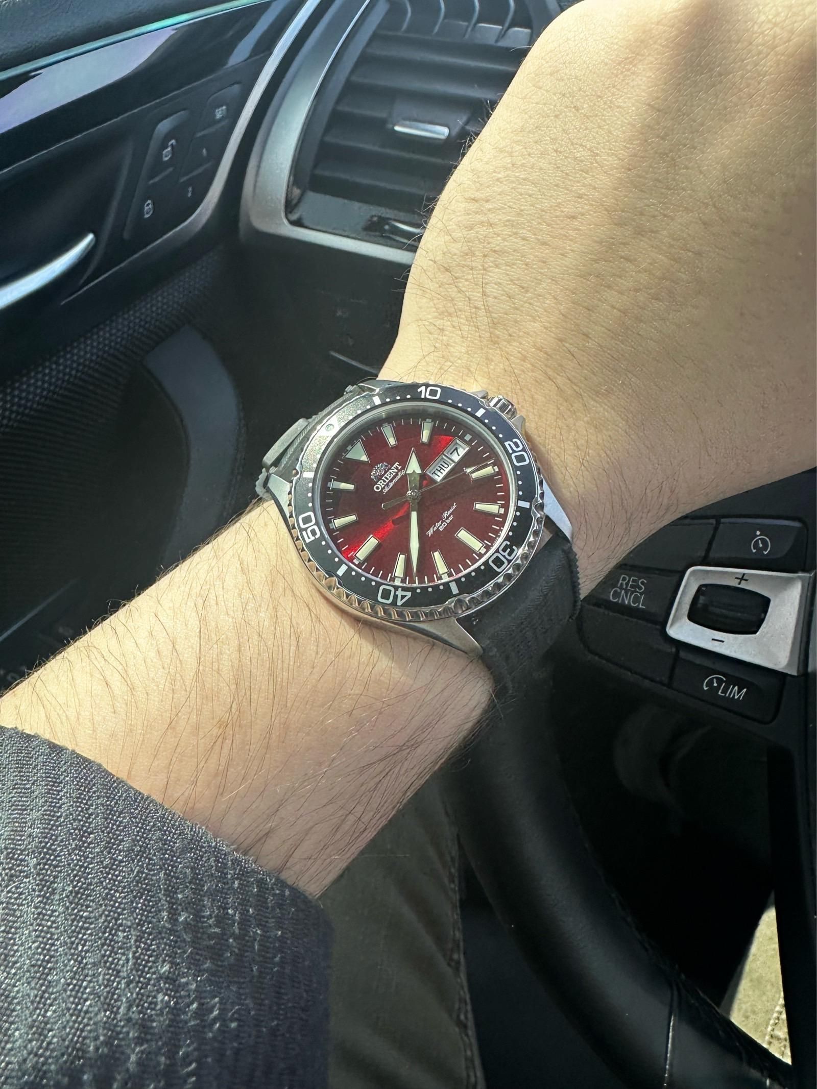 赤カマス　KAMASUYA 260RS Orient Kamasu Red Dial | WatchCrunch