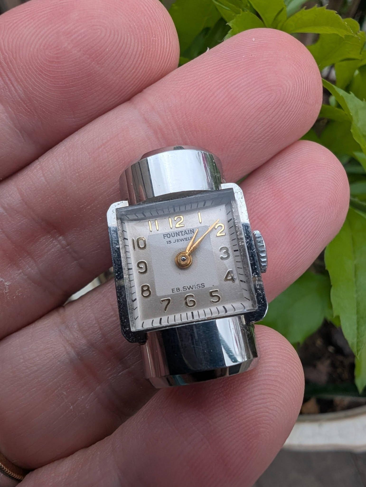 Fountain Ladies Manual Winding Stainless Steel
