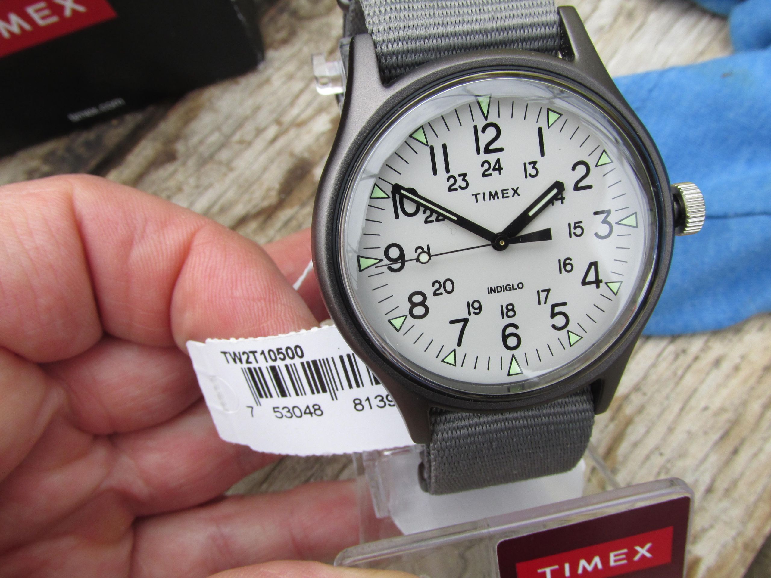 【レア品・廃盤品】TIMEX MK1 アルミニウム TW2T10500 Timex Mk1 Aluminium TW2T10500 | WatchCrunch