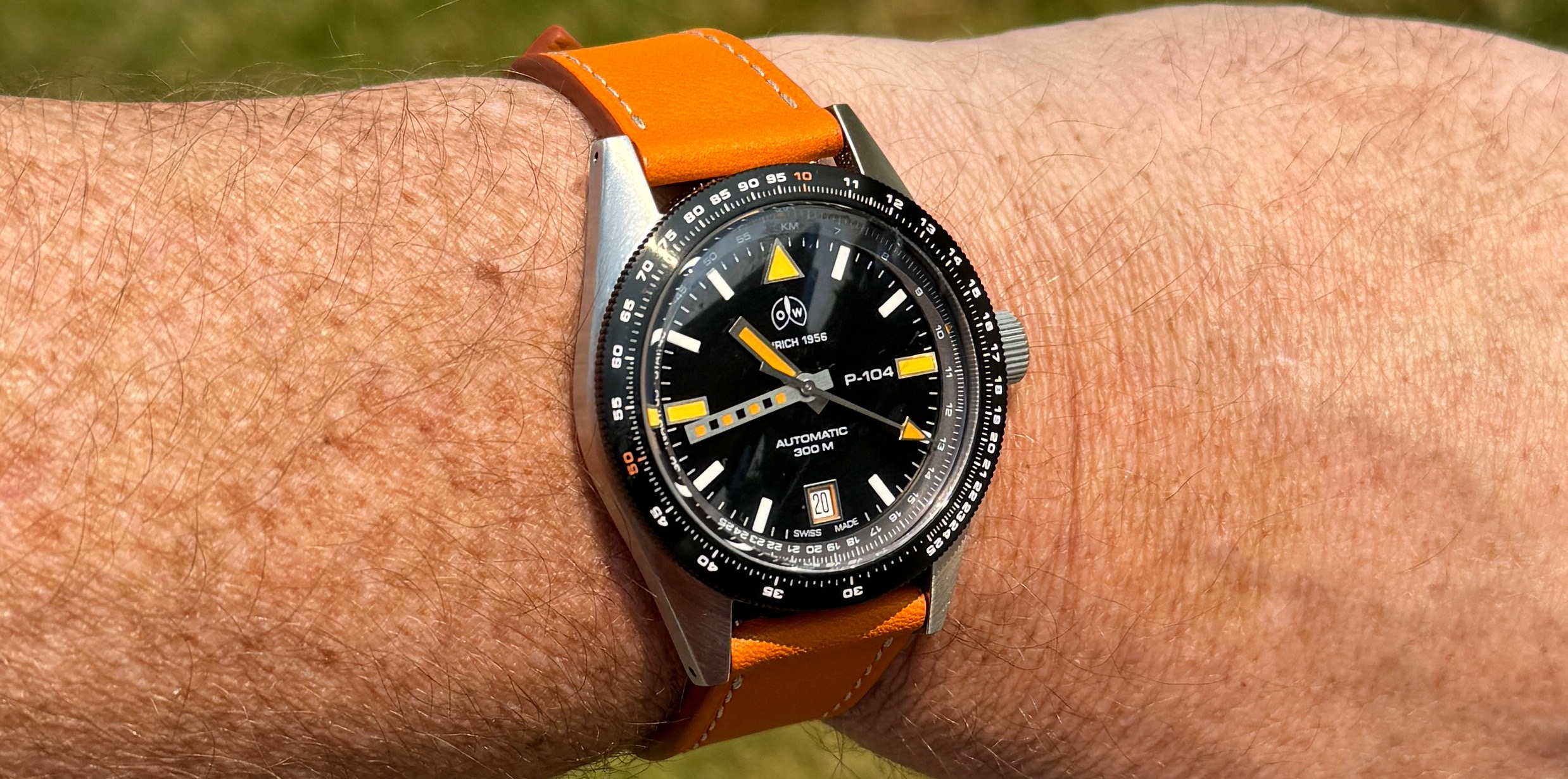 Review: Ollech & Wajs P-104 | WatchCrunch