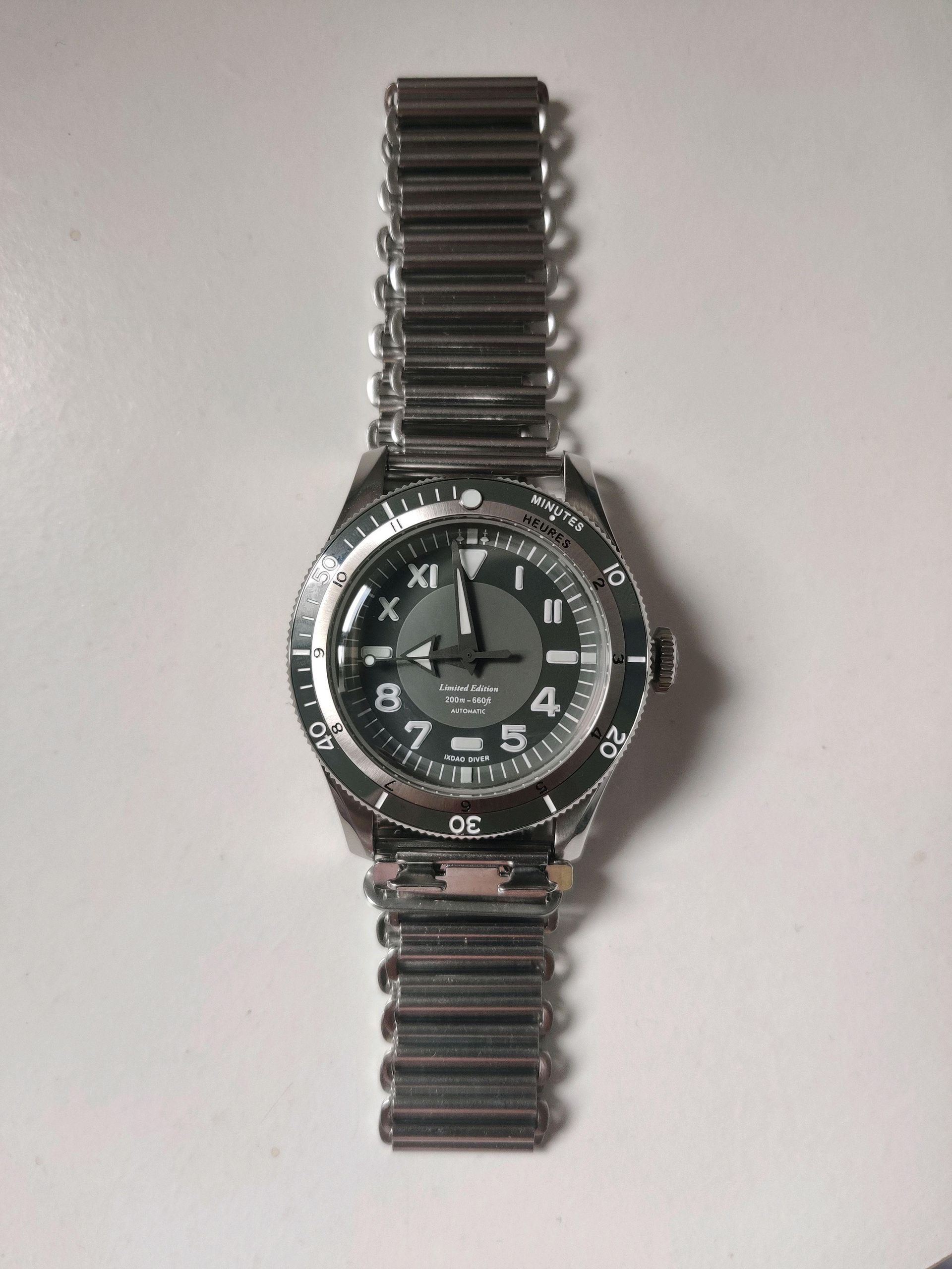 Review of the IXDAO Kalifornia King | WatchCrunch