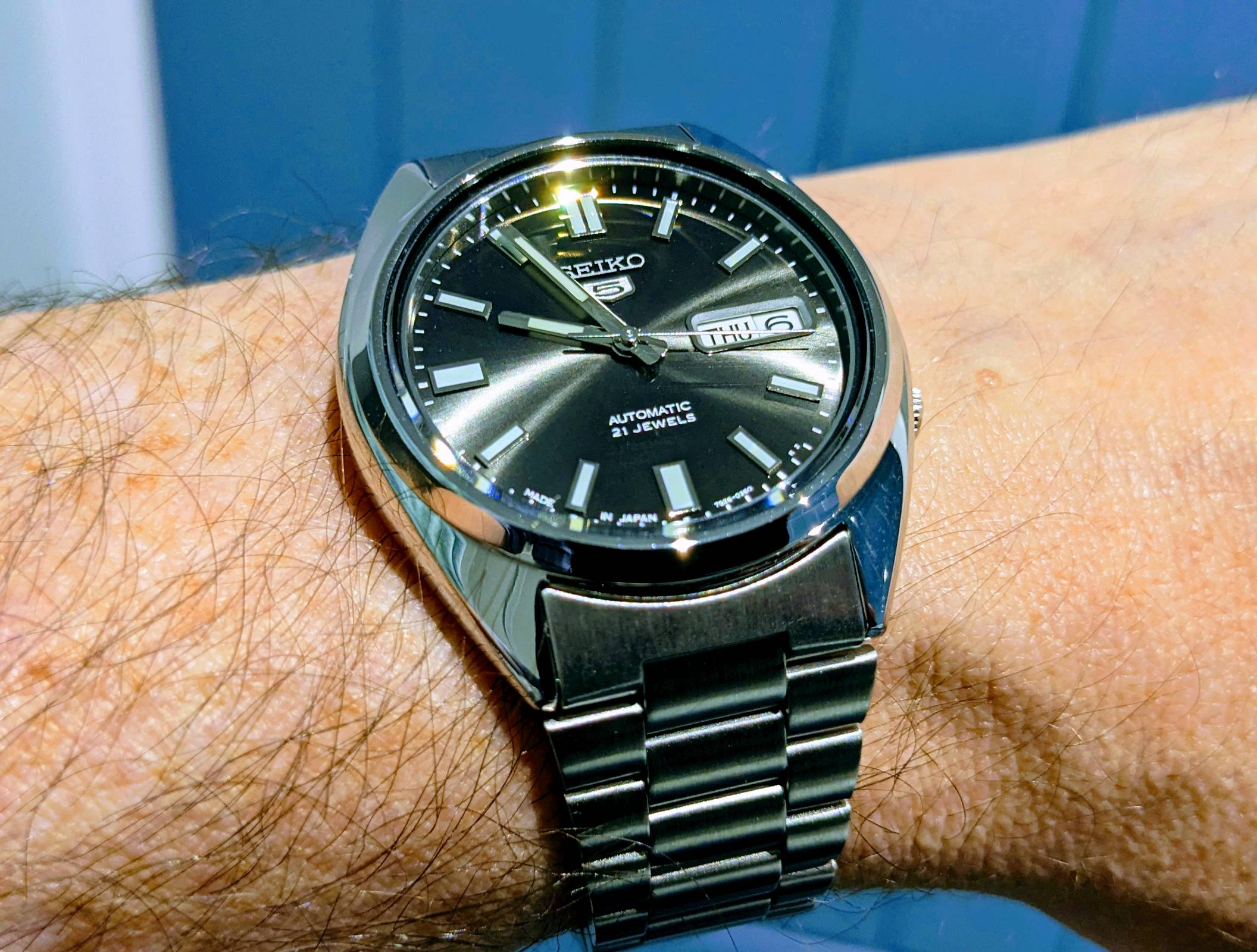 SEIKO 5 SNXS79 SNXS79K1 21 Jewels Automatic 30m Discontinued