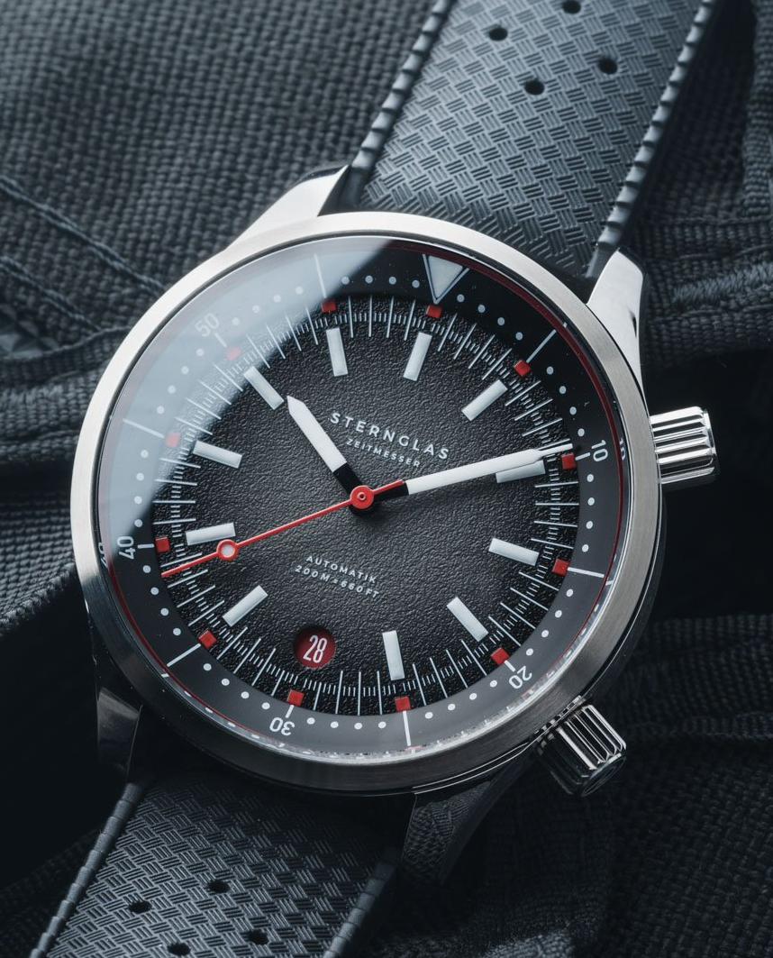 The Sternglas Merion Diver | WatchCrunch