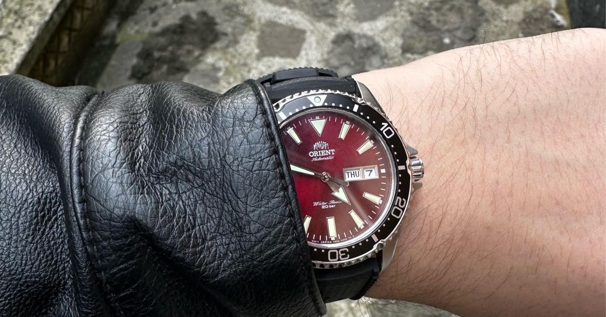 赤カマス　KAMASUYA 260RS Orient Kamasu Red Dial | WatchCrunch