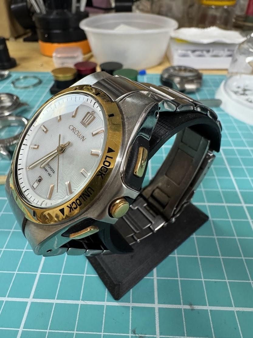 Toyota Crown Smart Key Watch | WatchCrunch