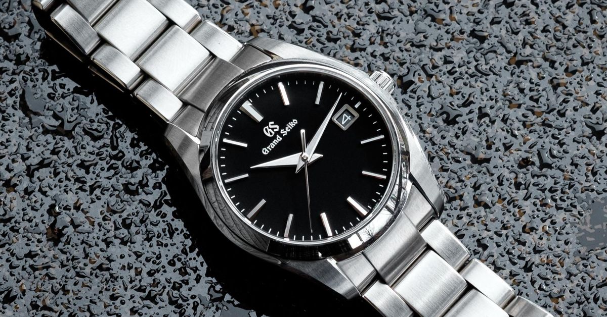 Grand Seiko SBGX261 Review | WatchCrunch