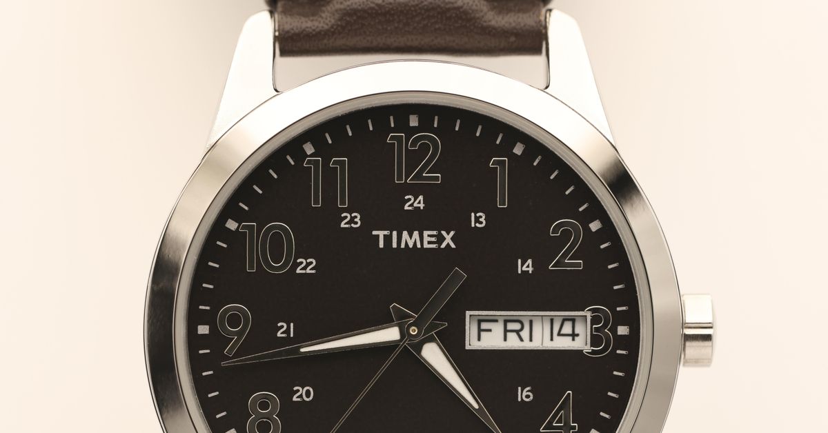 Timex South Street Orologio Sportivo Da Uomo – Cassa 36 Mm, Quadrante Blu, Giorno E Data, Impermeabile 30m - 3