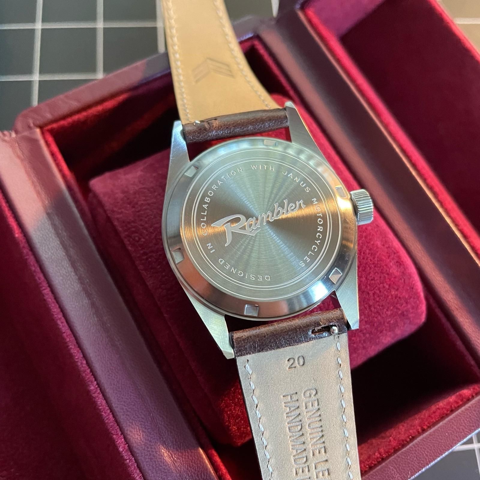 Lorier Rambler The Latest Addition: Lorier x Janus Rambler | WatchCrunch