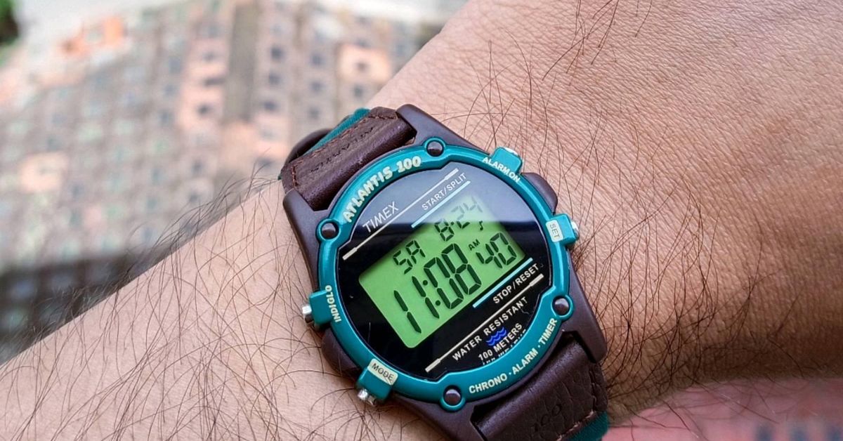 Timex Atlantis 100 | WatchCrunch
