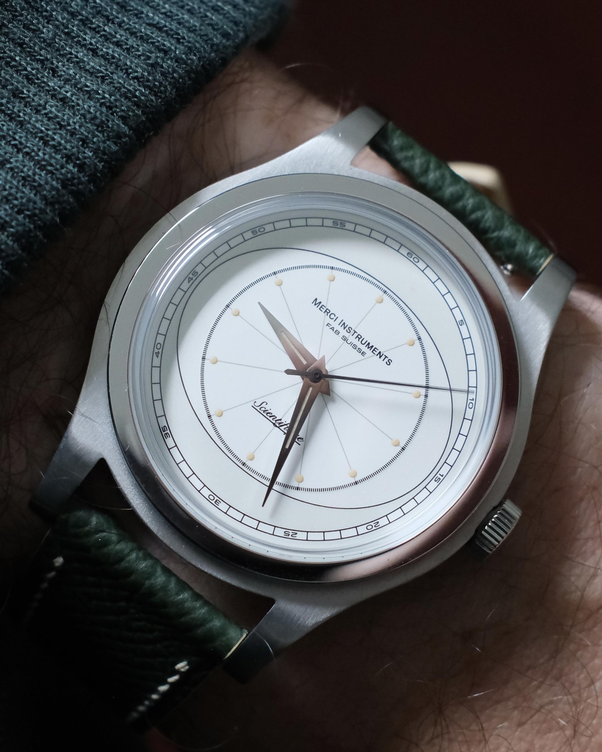 merci　19 New Merci Instruments Scientifique | WatchCrunch