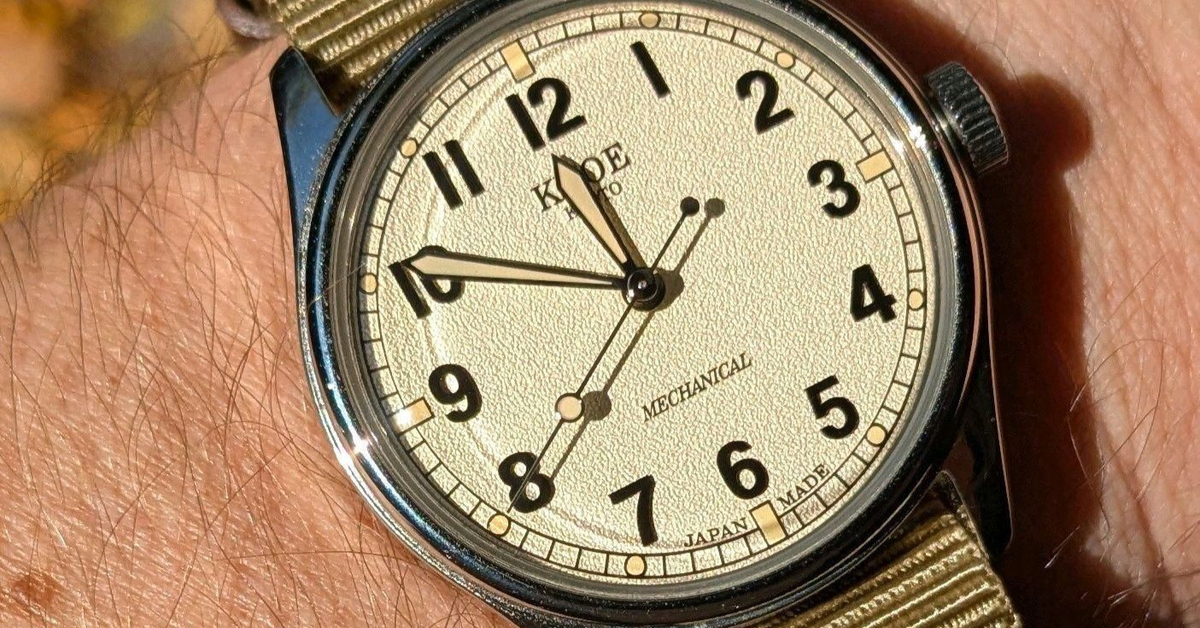 Kuoe Old Smith 90-002 Review | WatchCrunch