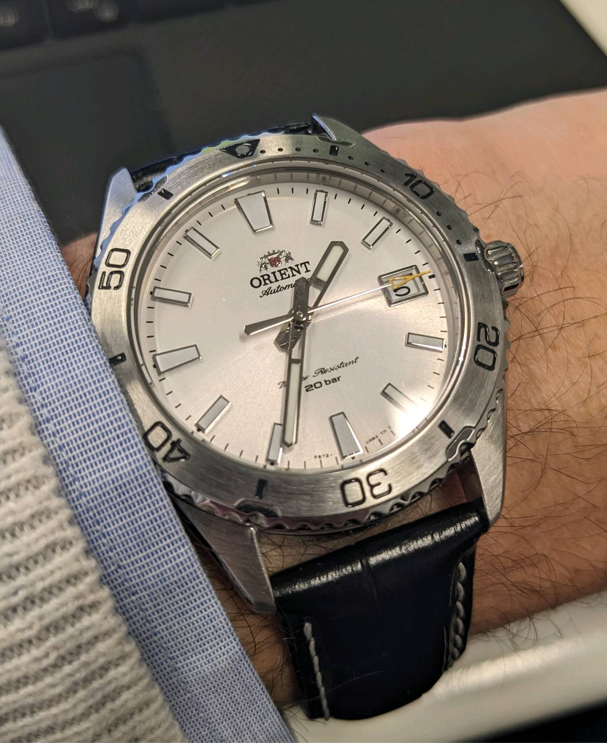 Orient Mako 40 39.9mm Case Size Release Info | Hypebeast