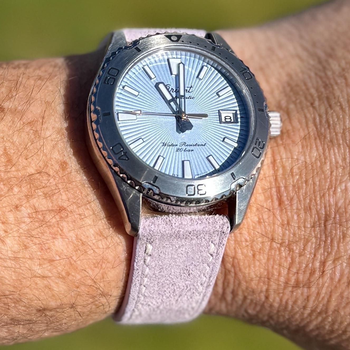 mako40 | WatchCrunch