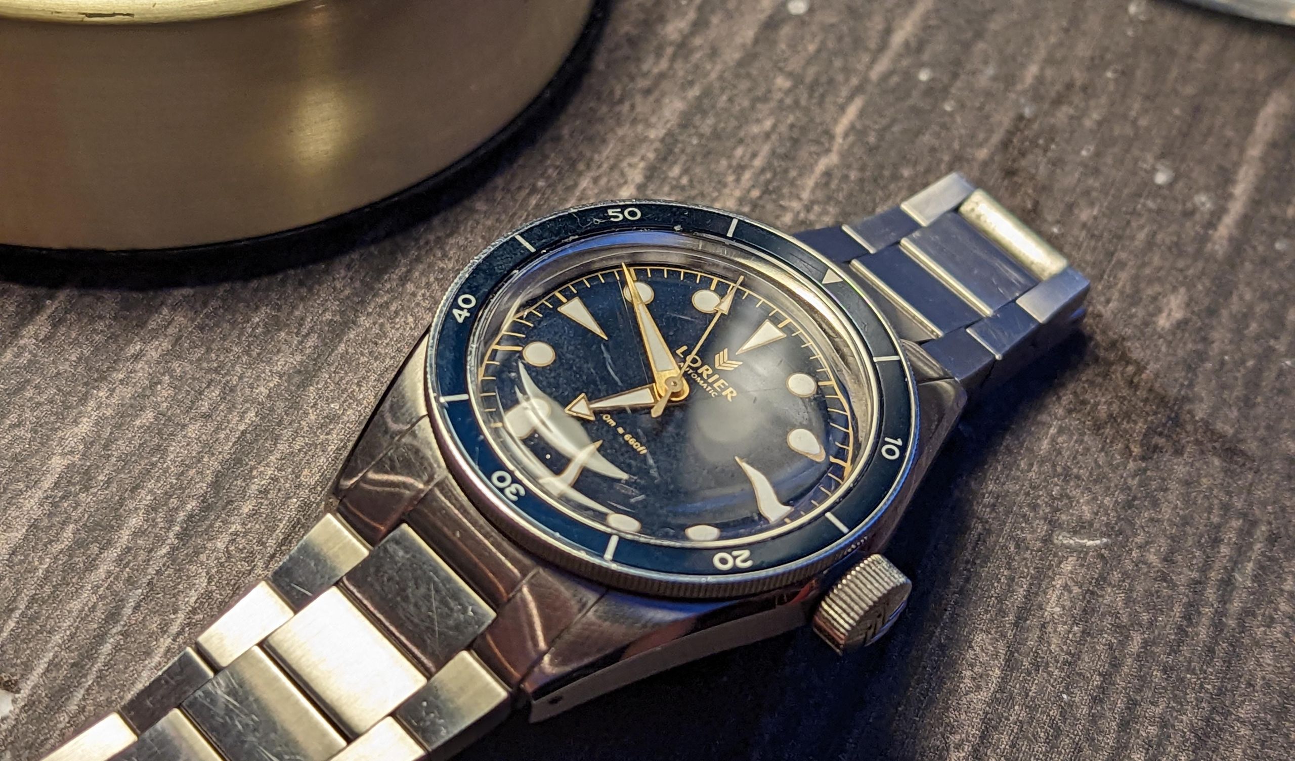 Review: Lorier Neptune SIII Navy Gilt, A Love Letter | WatchCrunch