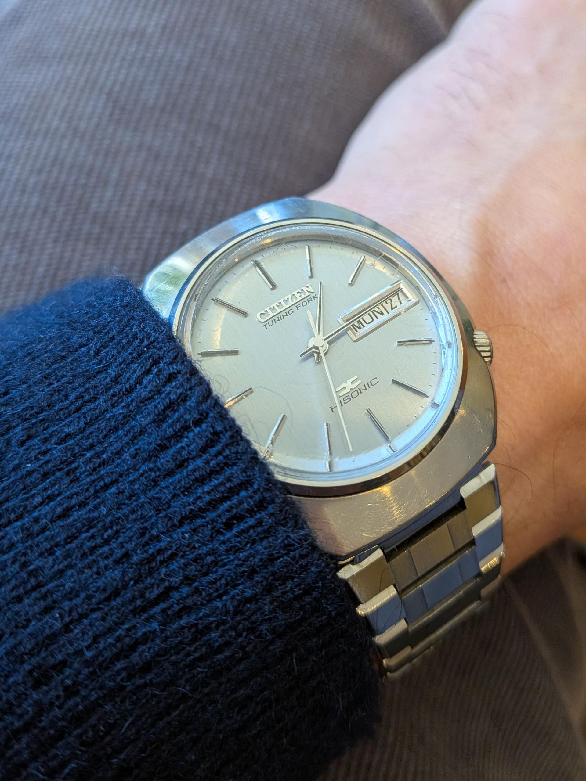 A Watch That Hummed Across Oceans: The 1973 Citizen Hisonic