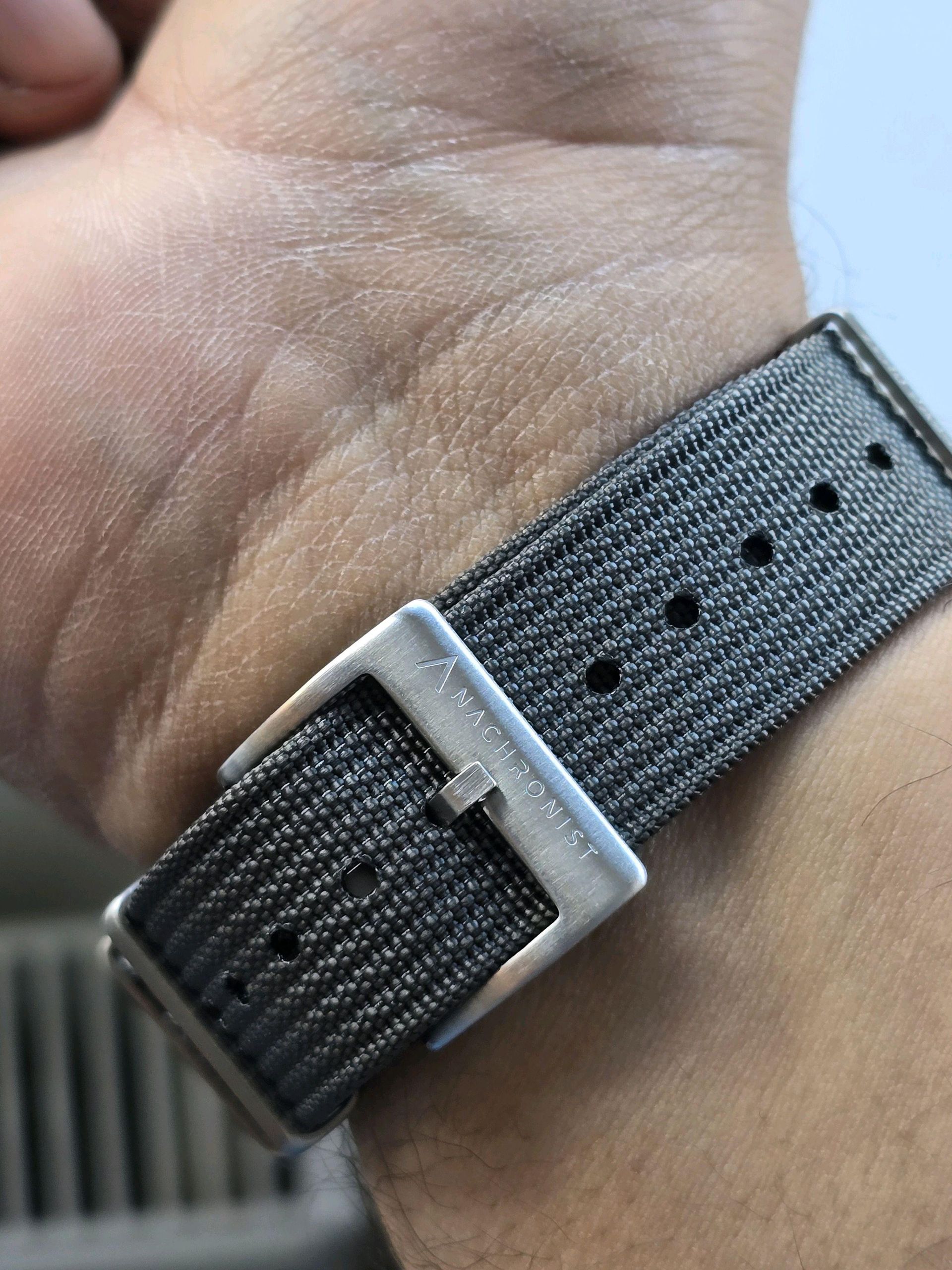 Zero pass strap... Not for me | WatchCrunch