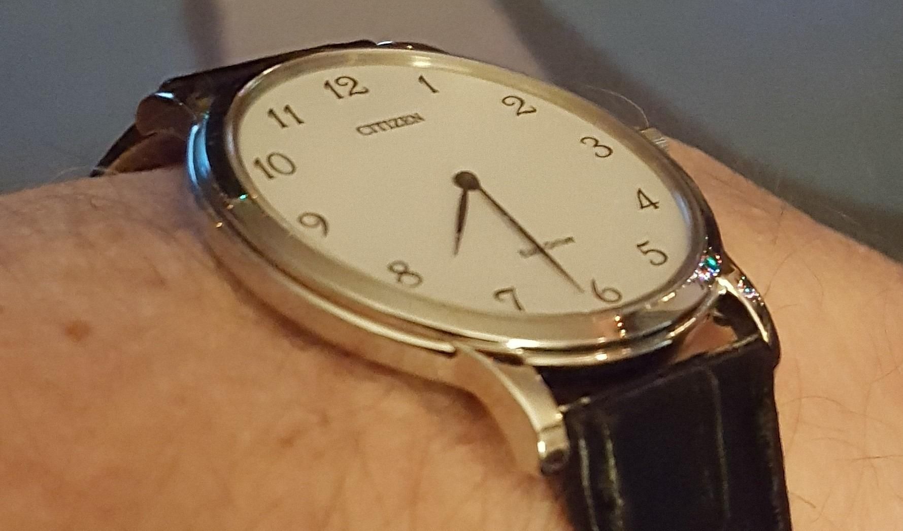 Citizen AR1110-11B Review | WatchCrunch